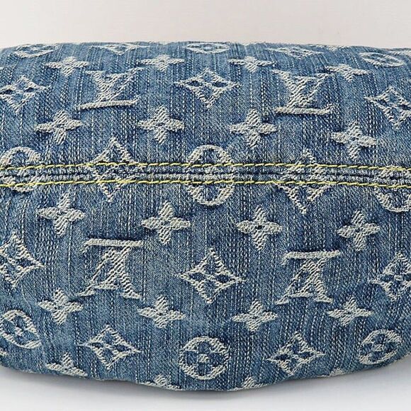 Pleaty Blue Monogram Denim Hand Bag - Picture 5 of 10